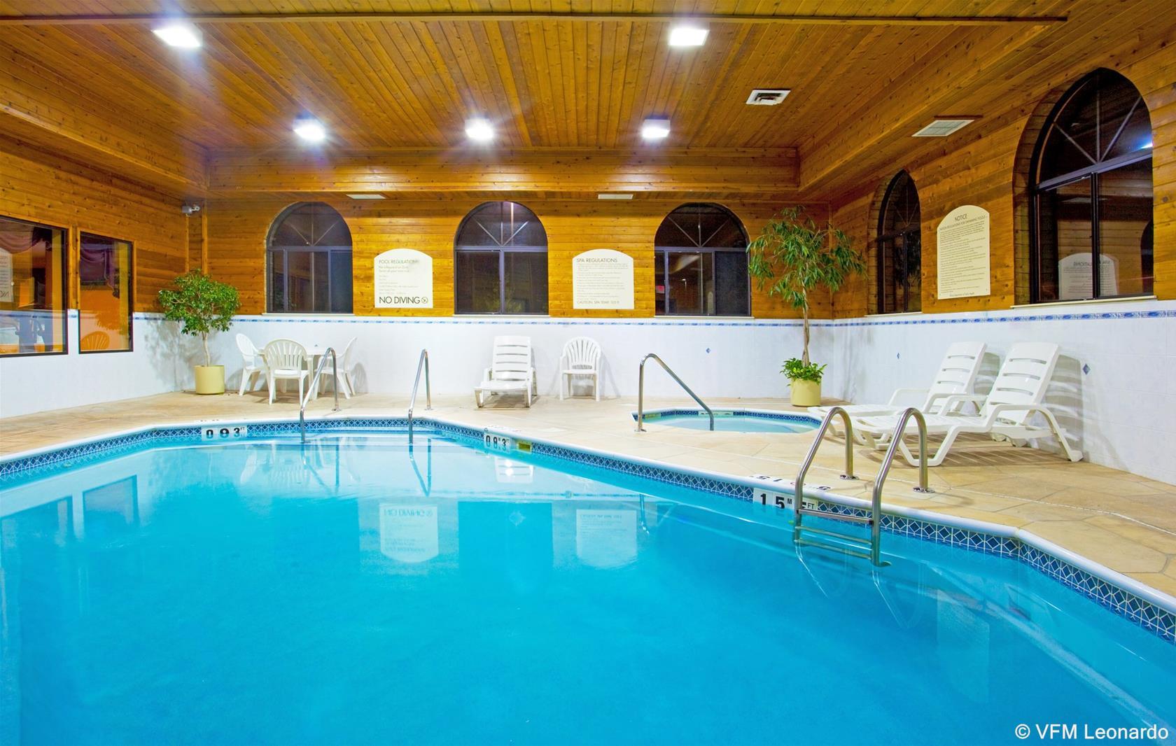 Best Western Oswego Hotel Екстер'єр фото