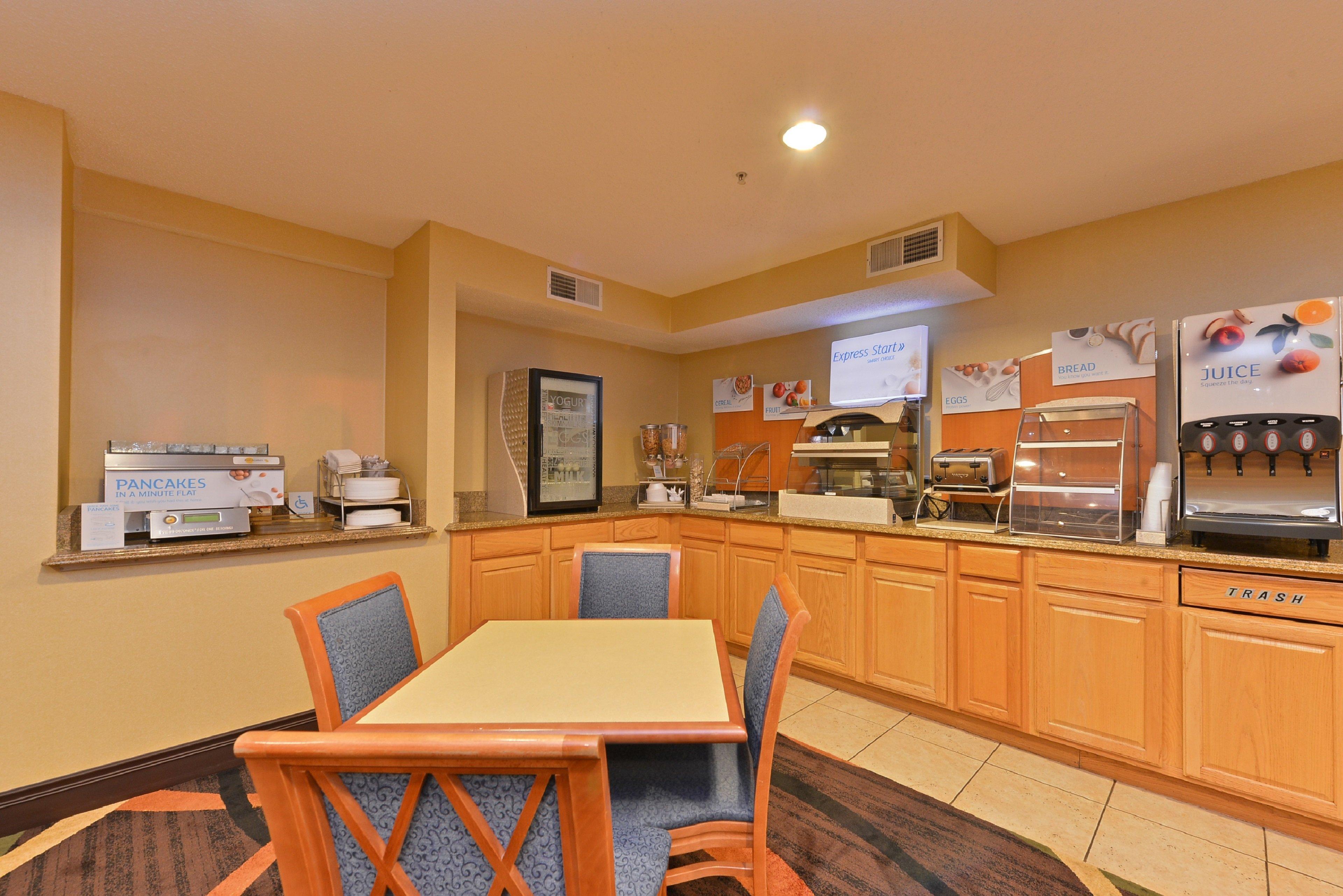 Best Western Oswego Hotel Екстер'єр фото