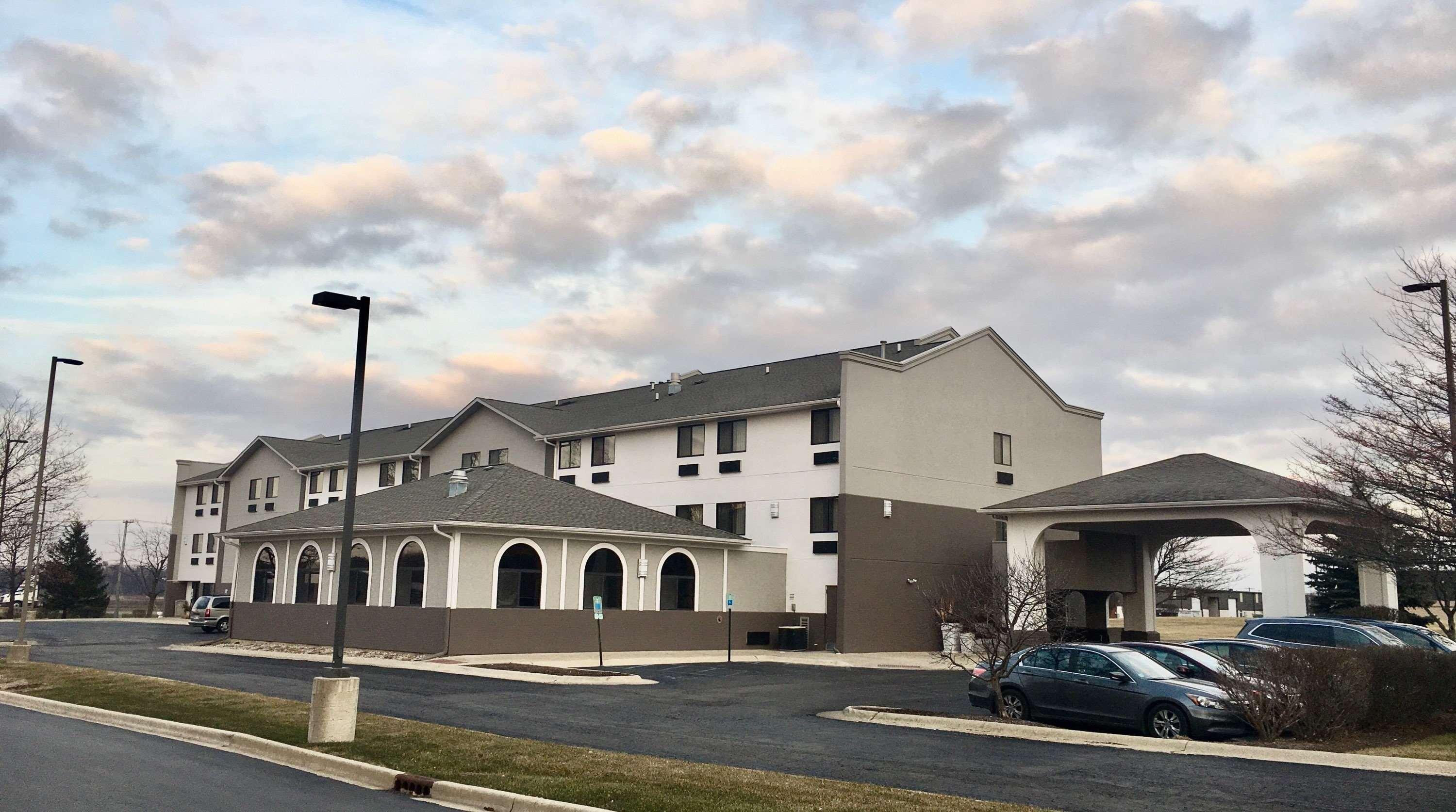 Best Western Oswego Hotel Екстер'єр фото